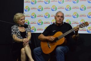 Lugar para pessoas (60+) na Faça Arte