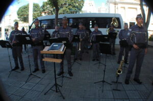 Ato cívico na Praça Coronel Fernando Prestes e depois uma missa em ação de graças na Catedral Metropolitana de Sorocaba pelo Arçebispo Dom Julio Endi Akamine contou com a Banda Regimental de Música da Polícia Militar de Sorocaba.