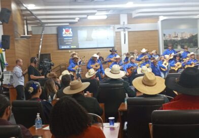 Hamilton Vieira é homenageado em Sorocaba em Noite de Tropeiros